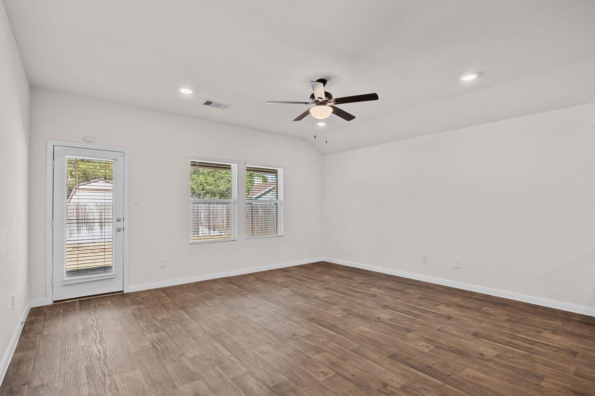 1331 Camden Lane Lockhart TX 78644