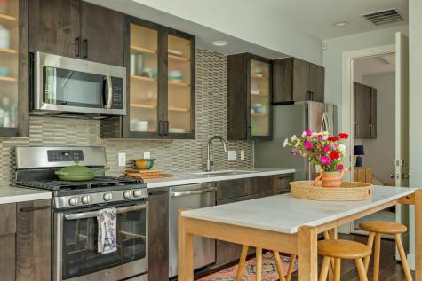 2812 Oak Springs Drive Austin TX 78702