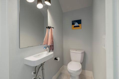 2812 Oak Springs Drive Austin TX 78702