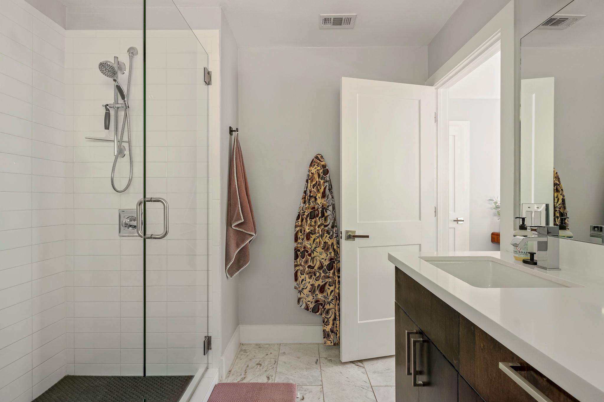 2812 Oak Springs Drive Austin TX 78702