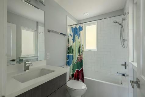 2812 Oak Springs Drive Austin TX 78702