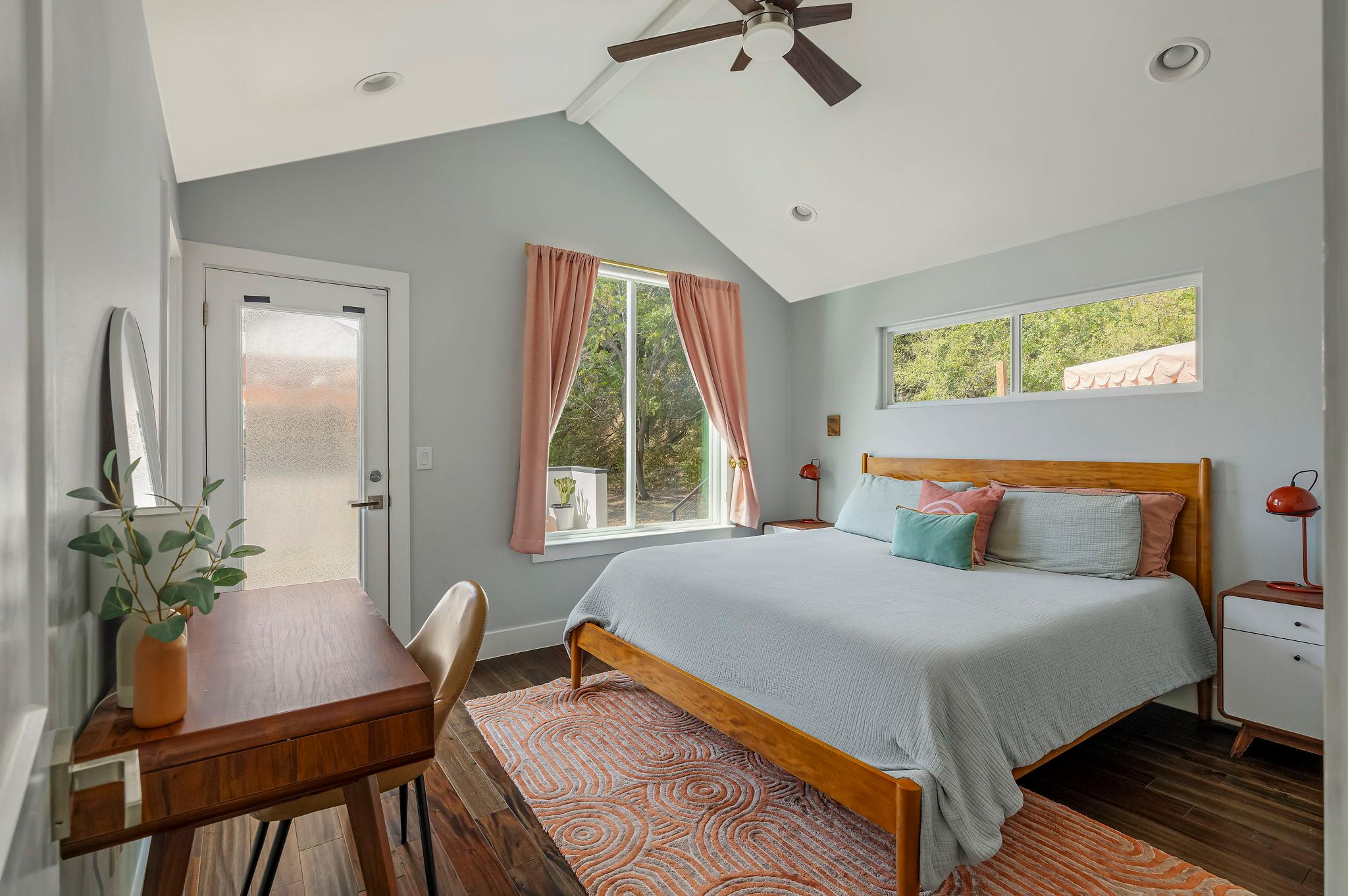 2812 Oak Springs Drive Austin TX 78702