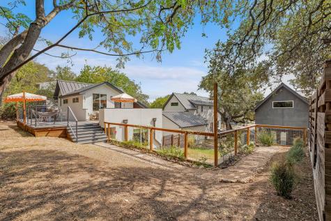 2812 Oak Springs Drive Austin TX 78702