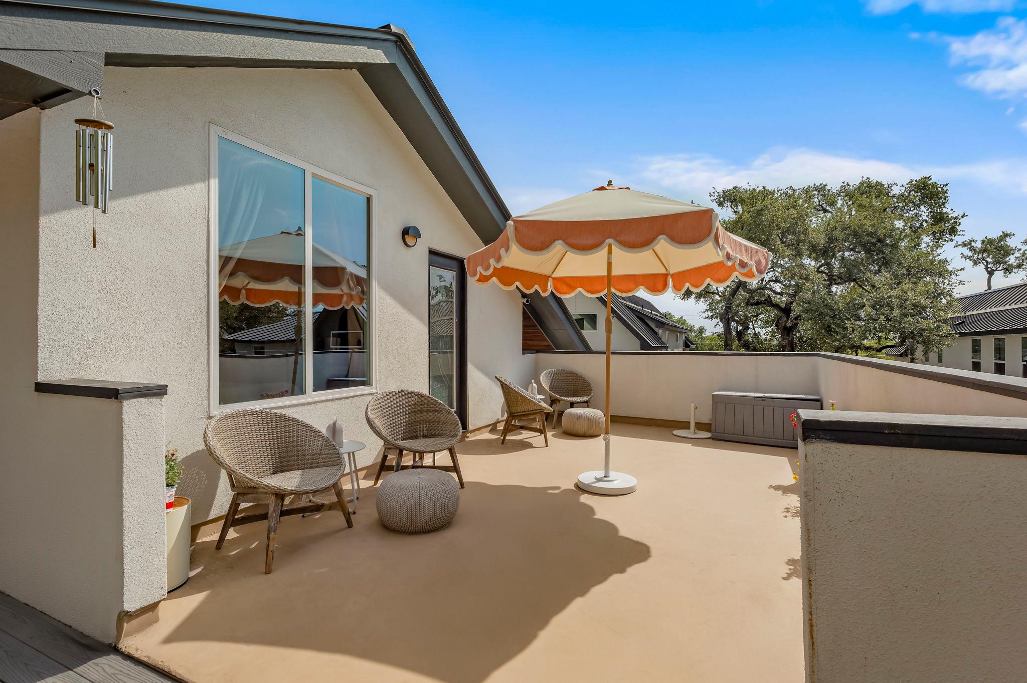 2812 Oak Springs Drive Austin TX 78702