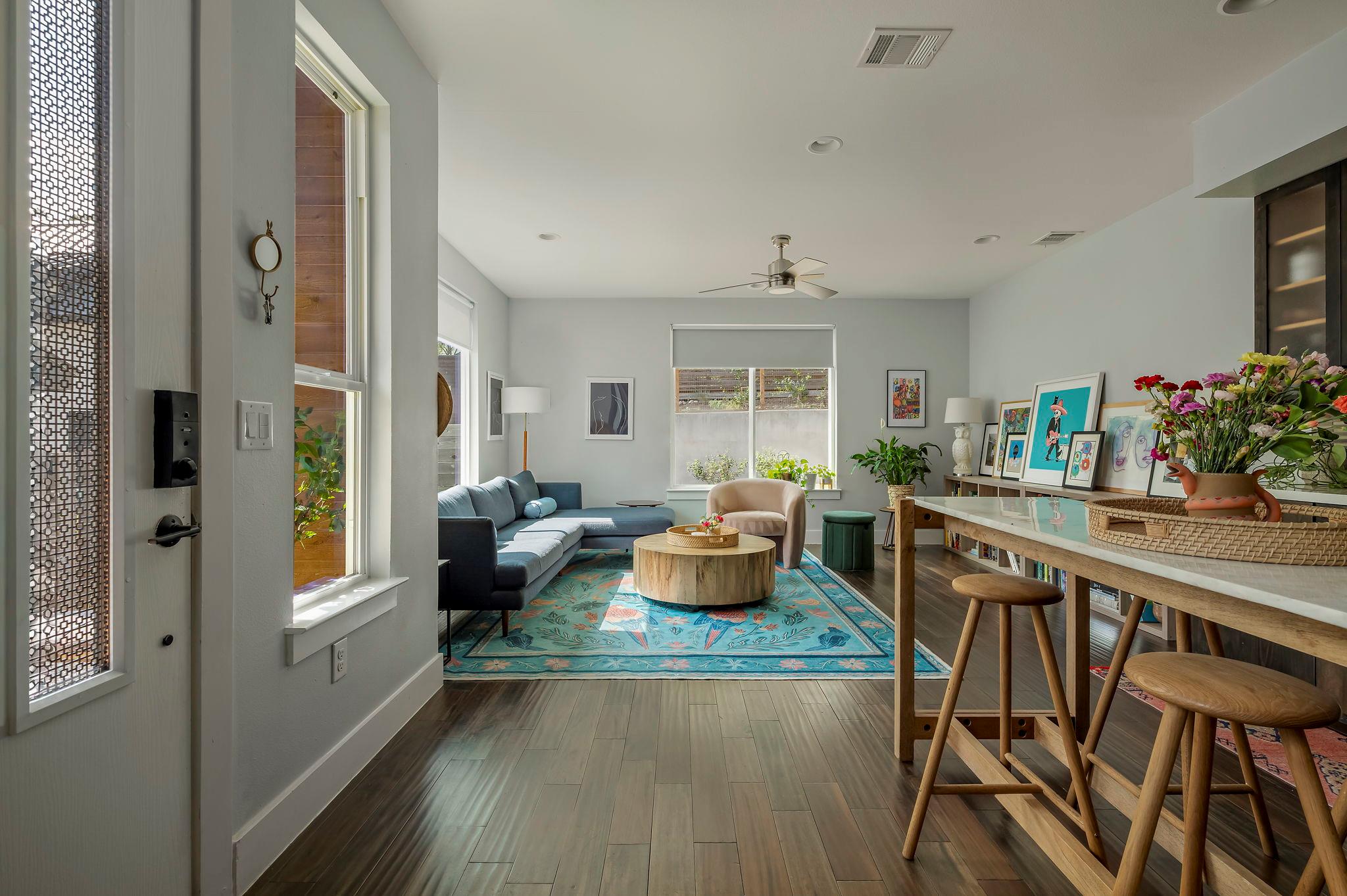2812 Oak Springs Drive Austin TX 78702