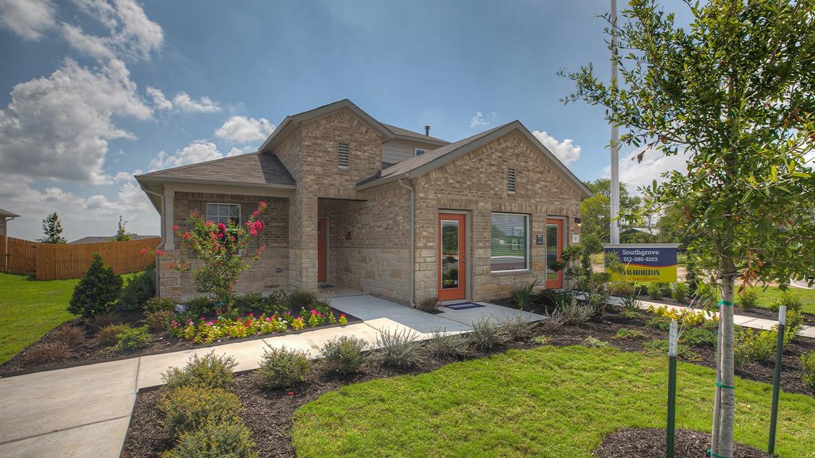 121 Little Walnut Cove Kyle TX 78640