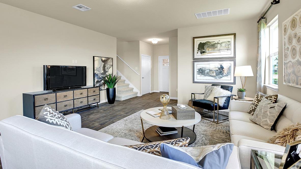 121 Little Walnut Cove Kyle TX 78640