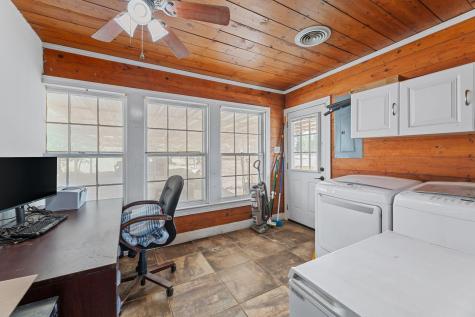 274 Old Potato Road Paige TX 78659