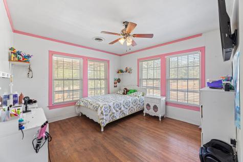 274 Old Potato Road Paige TX 78659