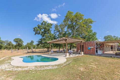 274 Old Potato Road Paige TX 78659