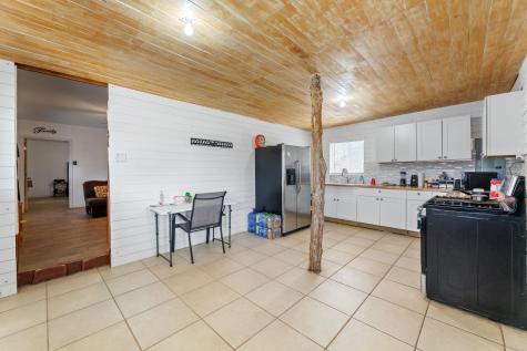 274 Old Potato Road Paige TX 78659