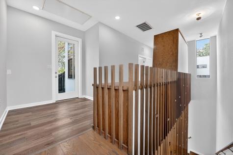 1616 Haskell Street Austin TX 78702
