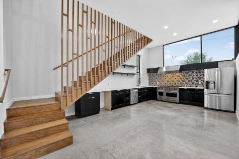 1616 Haskell Street Austin TX 78702
