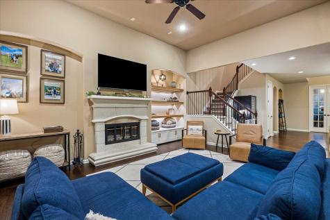2307 Parksville Way Cedar Park TX 78613