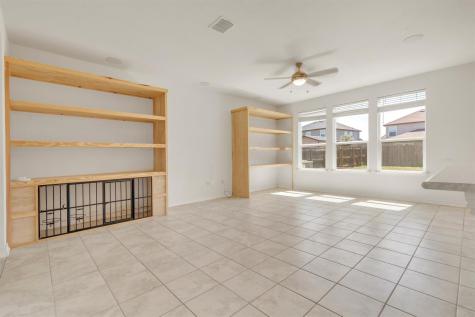 401 Briarfield Drive Seguin TX 78155