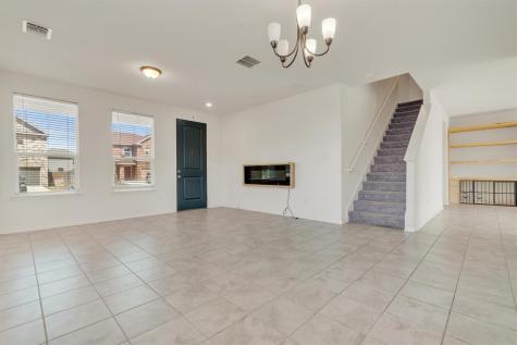 401 Briarfield Drive Seguin TX 78155