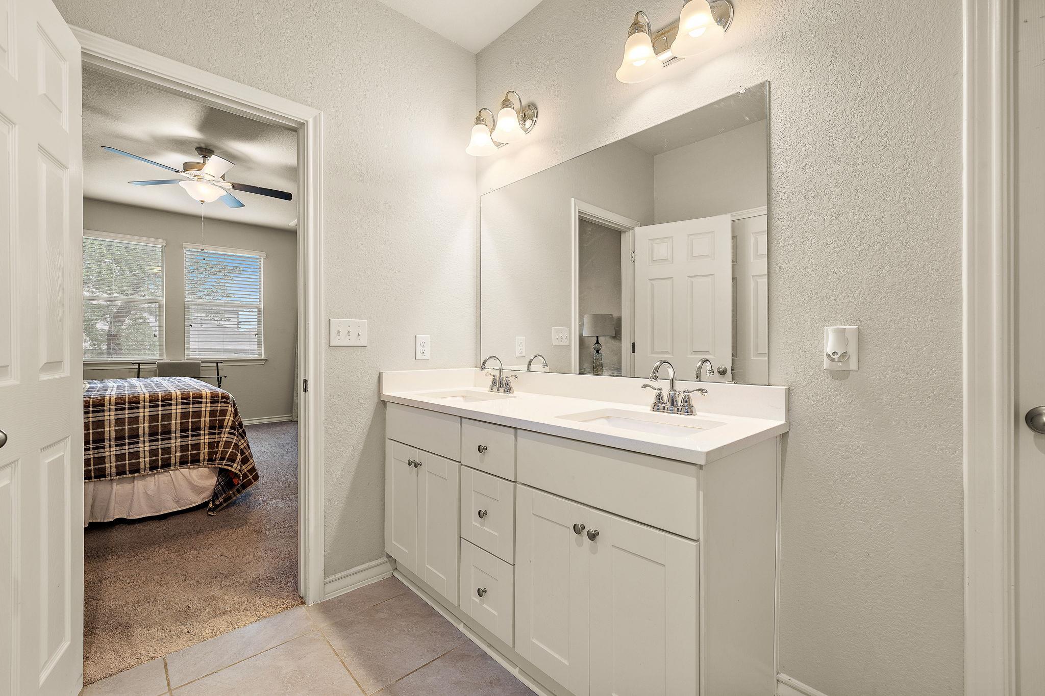 181 Flexus Lane Liberty Hill TX 78642