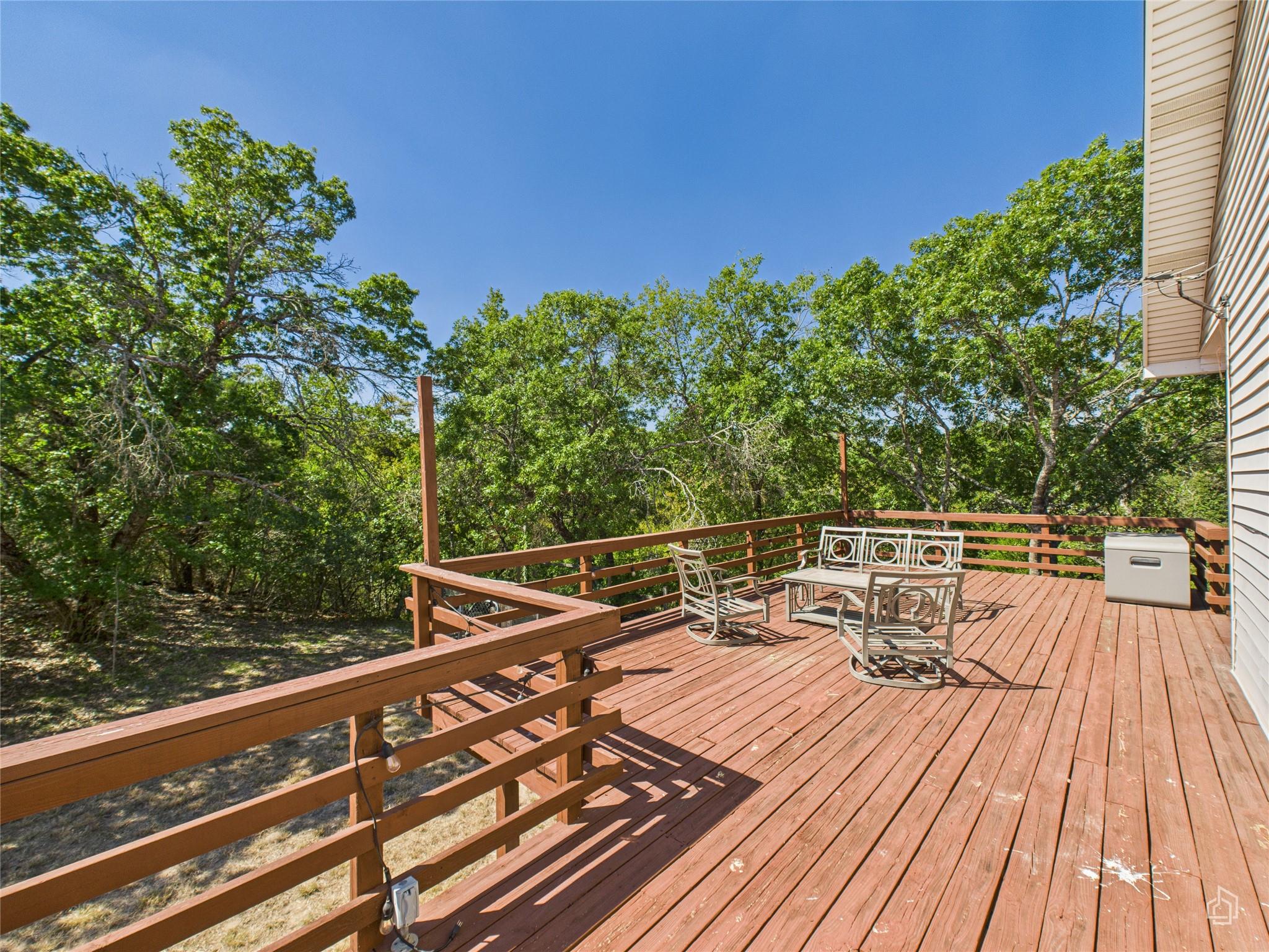 451 High Gabriel E Leander TX 78641