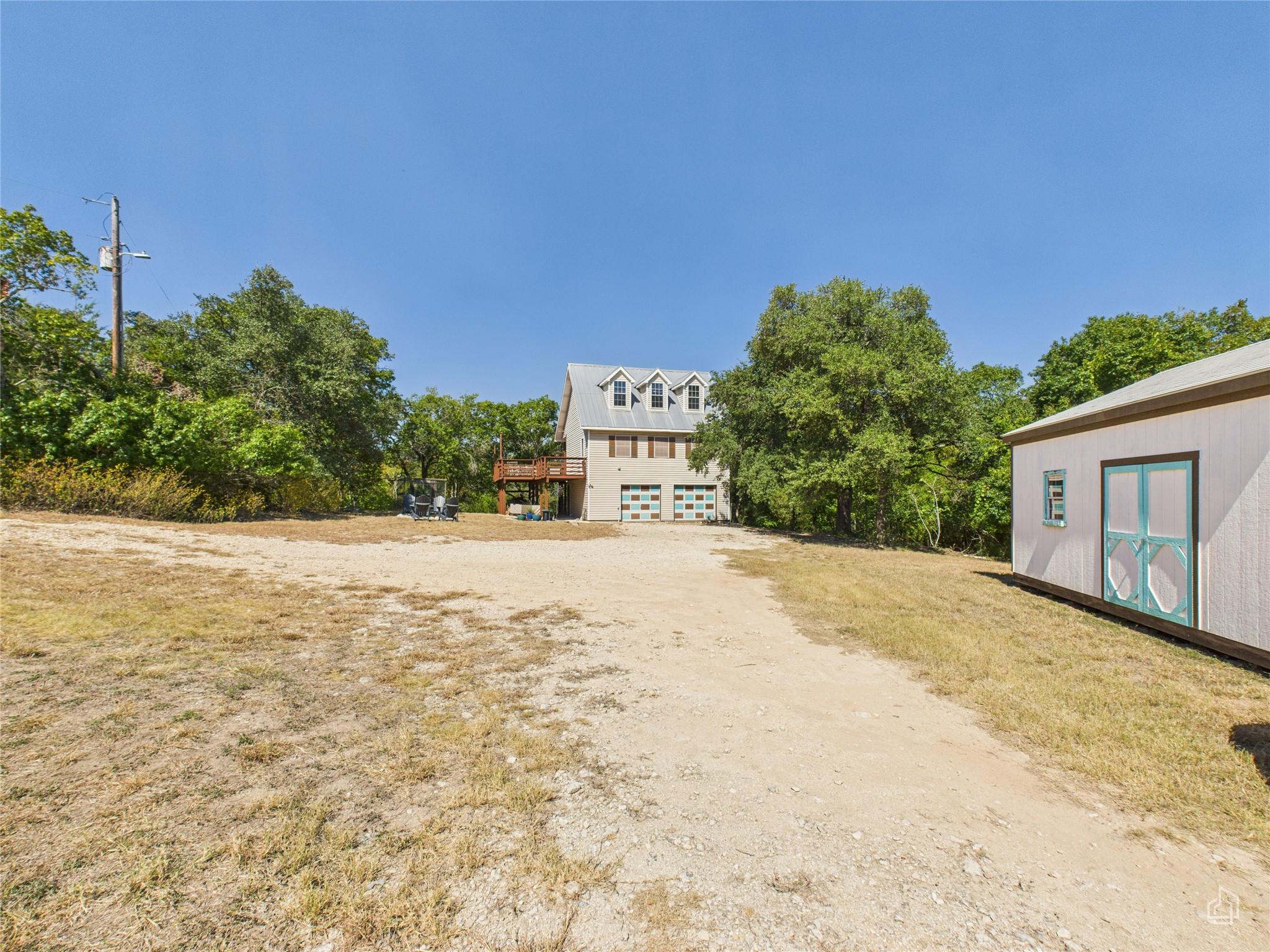 451 High Gabriel E Leander TX 78641