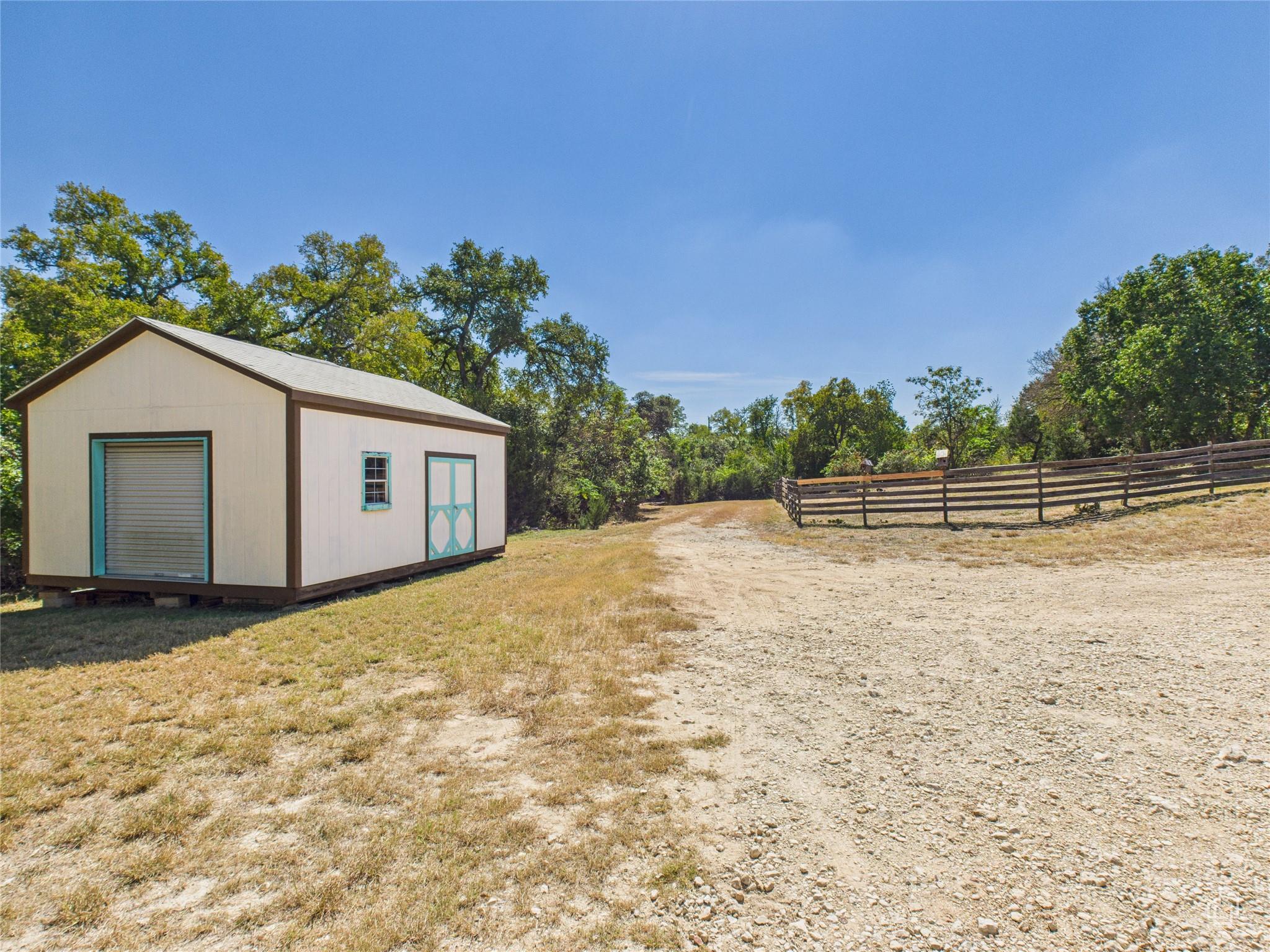 451 High Gabriel E Leander TX 78641