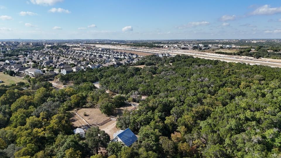 451 High Gabriel E Leander TX 78641
