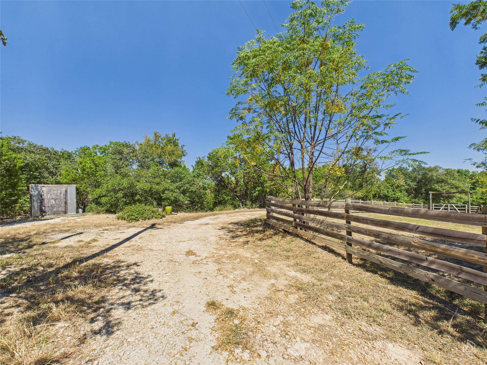 451 High Gabriel E Leander TX 78641