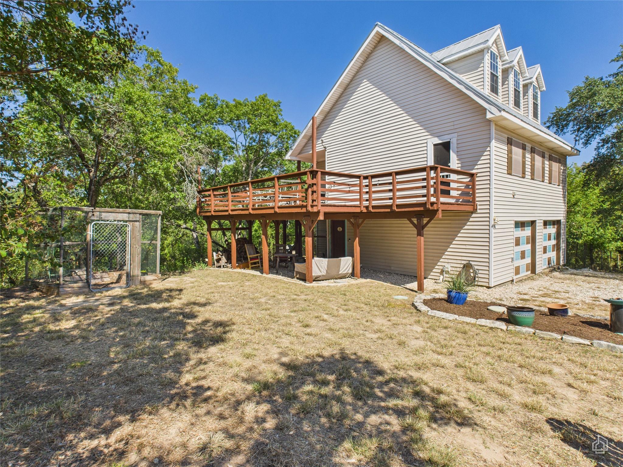 451 High Gabriel E Leander TX 78641