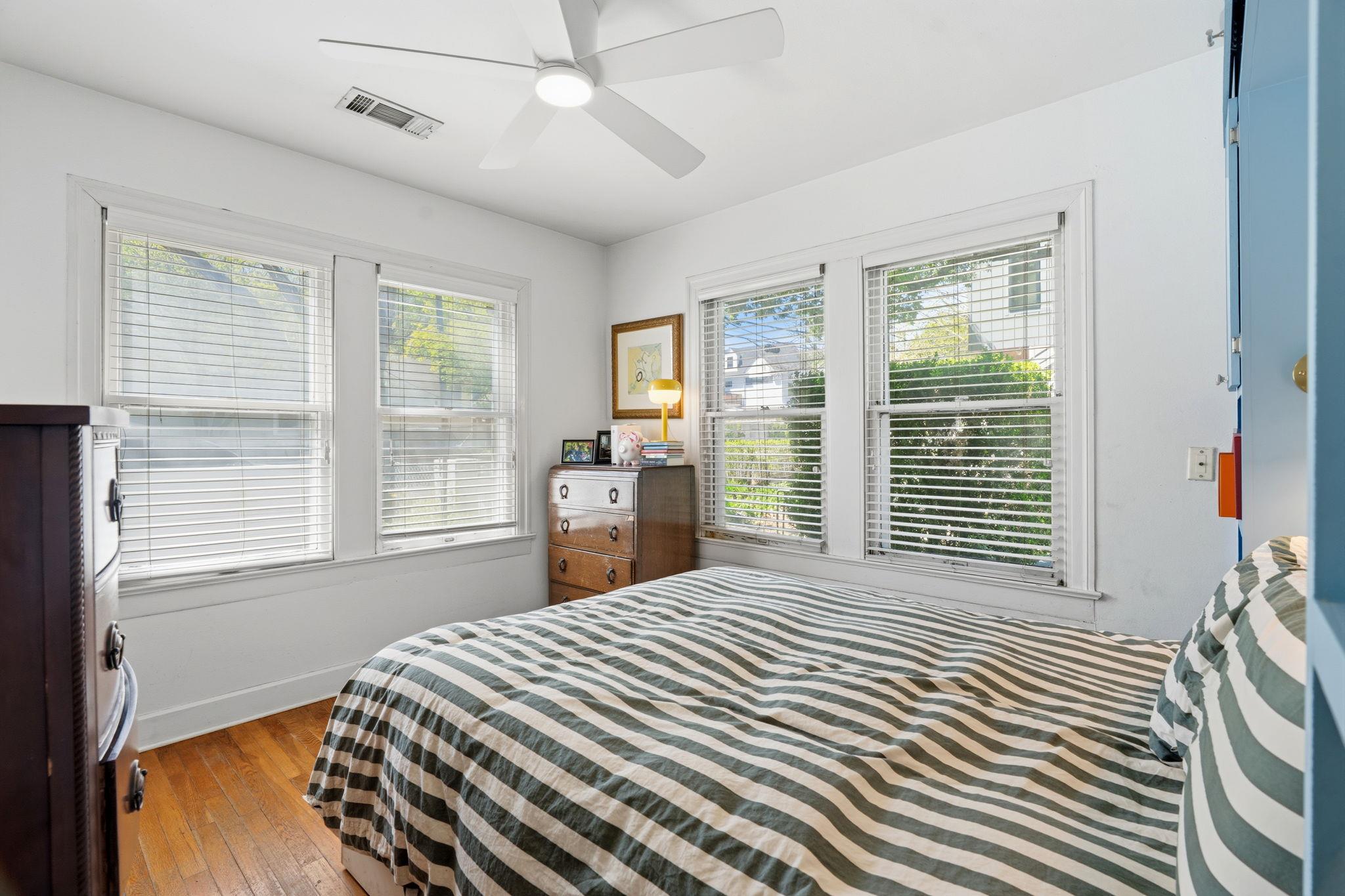 1910 Kinney Avenue Austin TX 78704