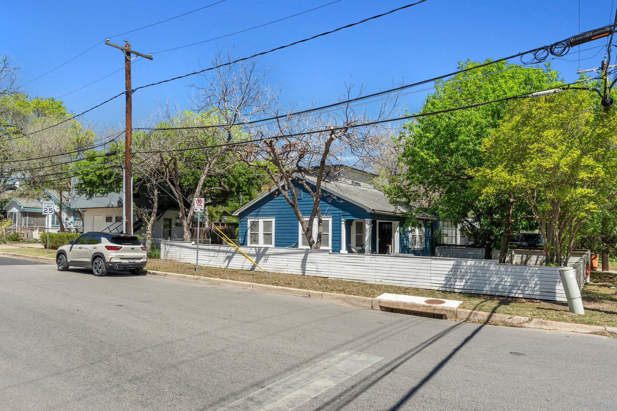 1910 Kinney Avenue Austin TX 78704