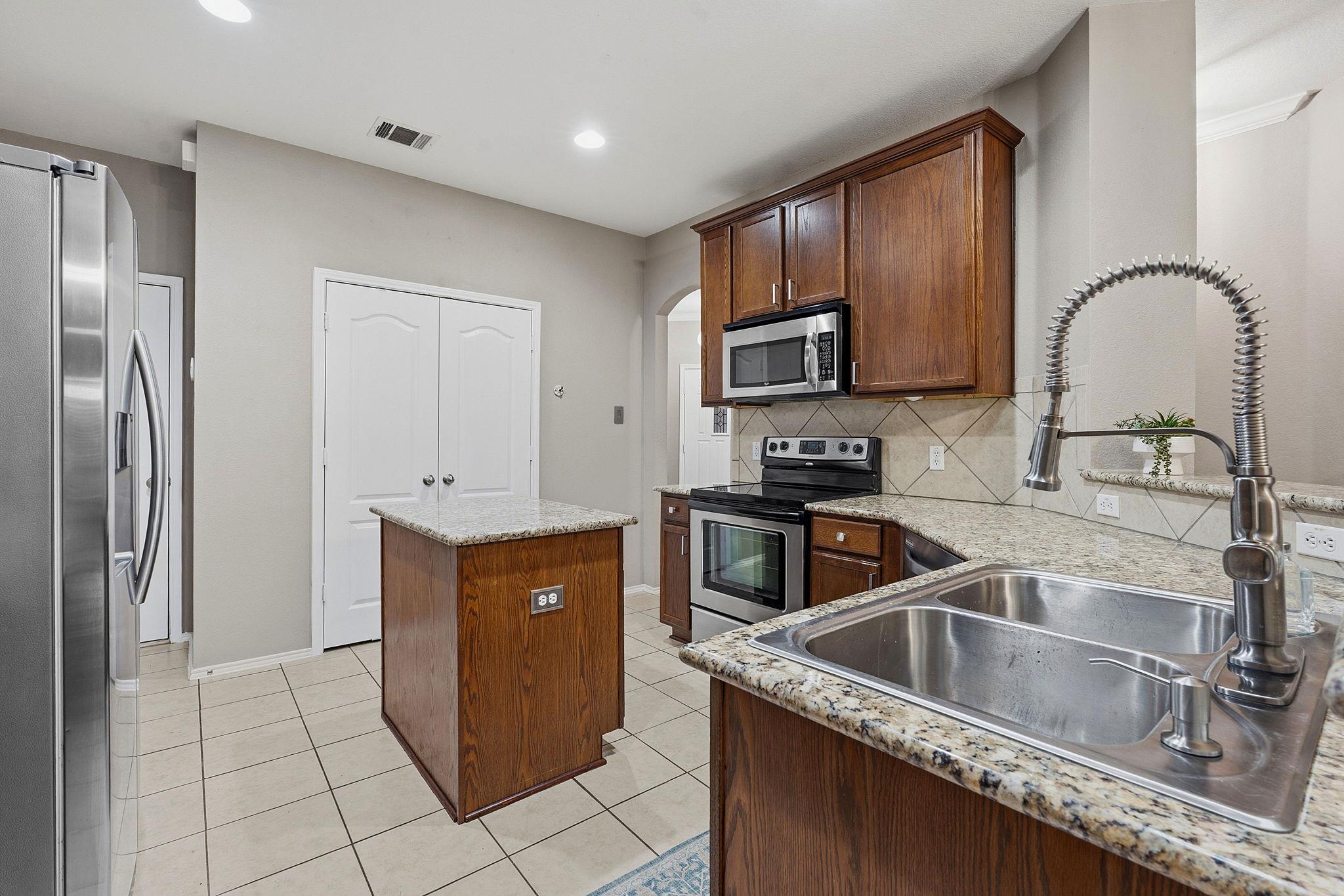 18704 Jana Patrice Drive Pflugerville TX 78660