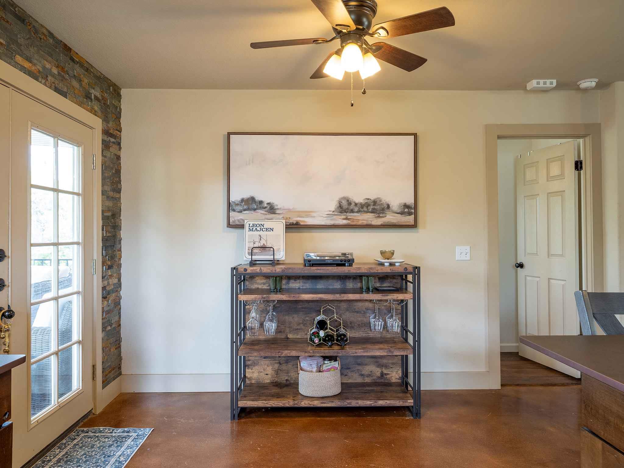 10212 Thomas Lane Dripping Springs TX 78620