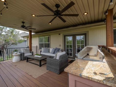 10212 Thomas Lane Dripping Springs TX 78620