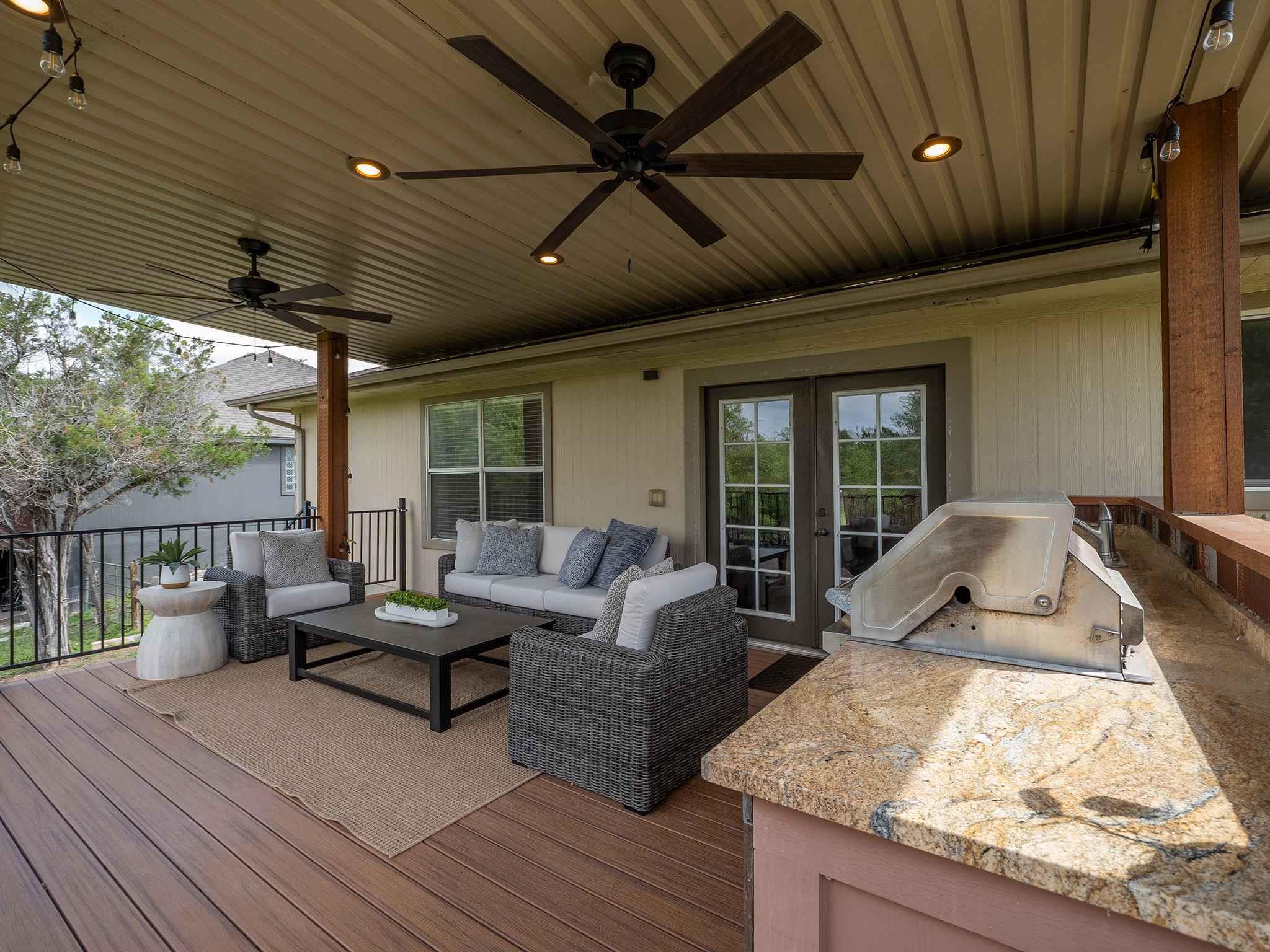 10212 Thomas Lane Dripping Springs TX 78620