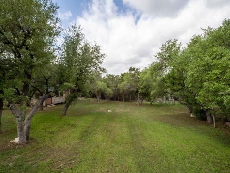 10212 Thomas Lane Dripping Springs TX 78620