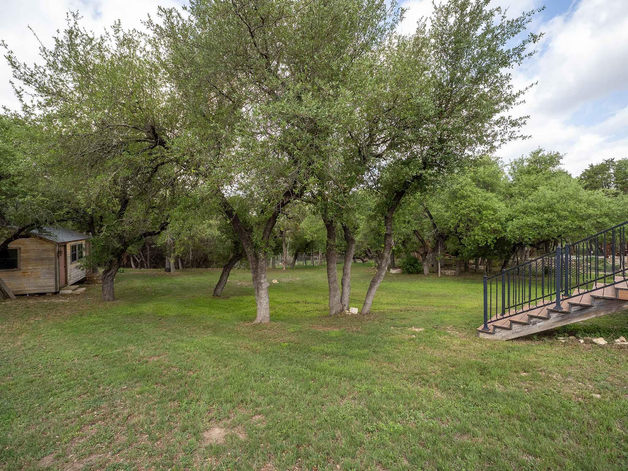 10212 Thomas Lane Dripping Springs TX 78620