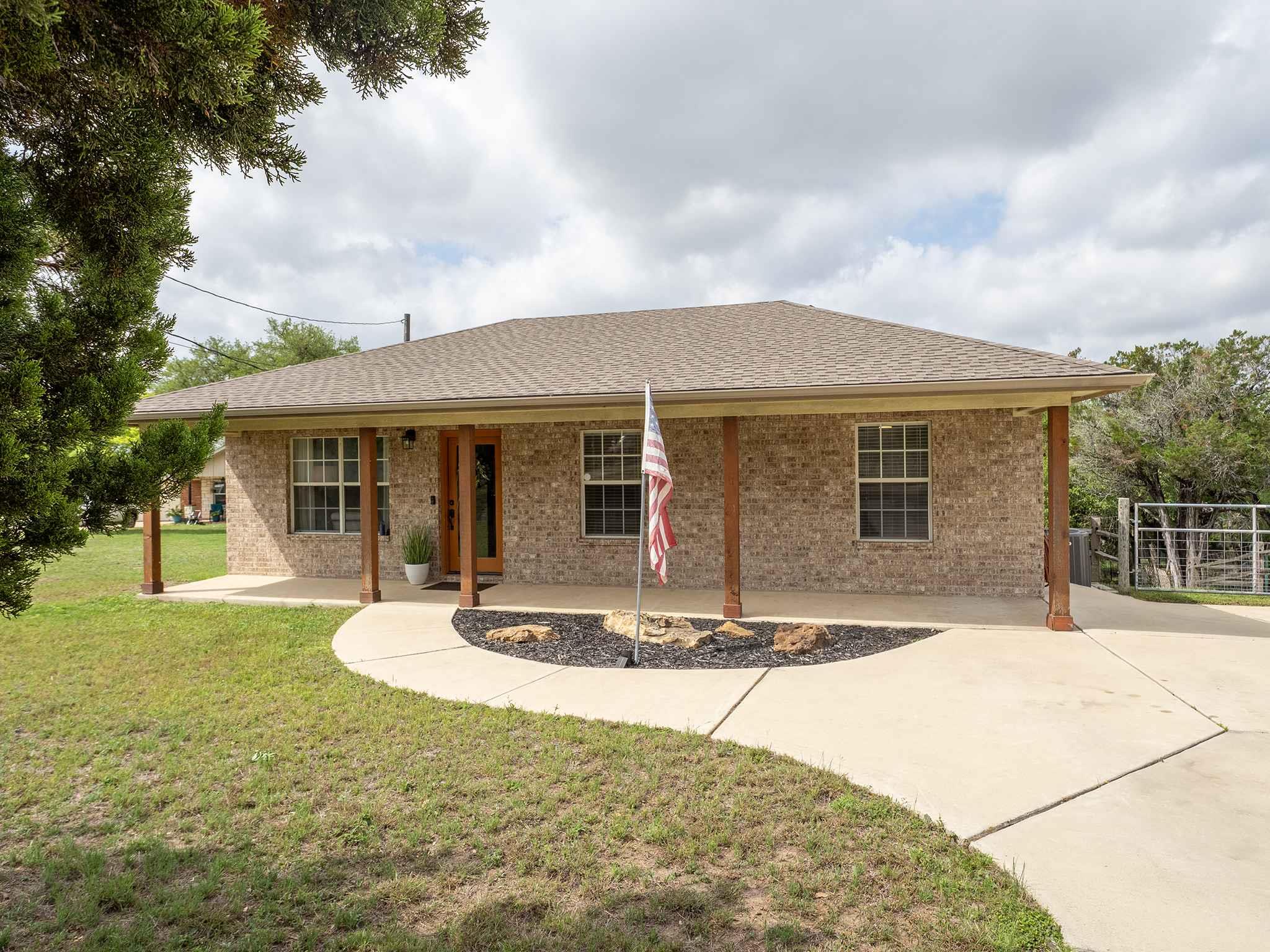 10212 Thomas Lane Dripping Springs TX 78620