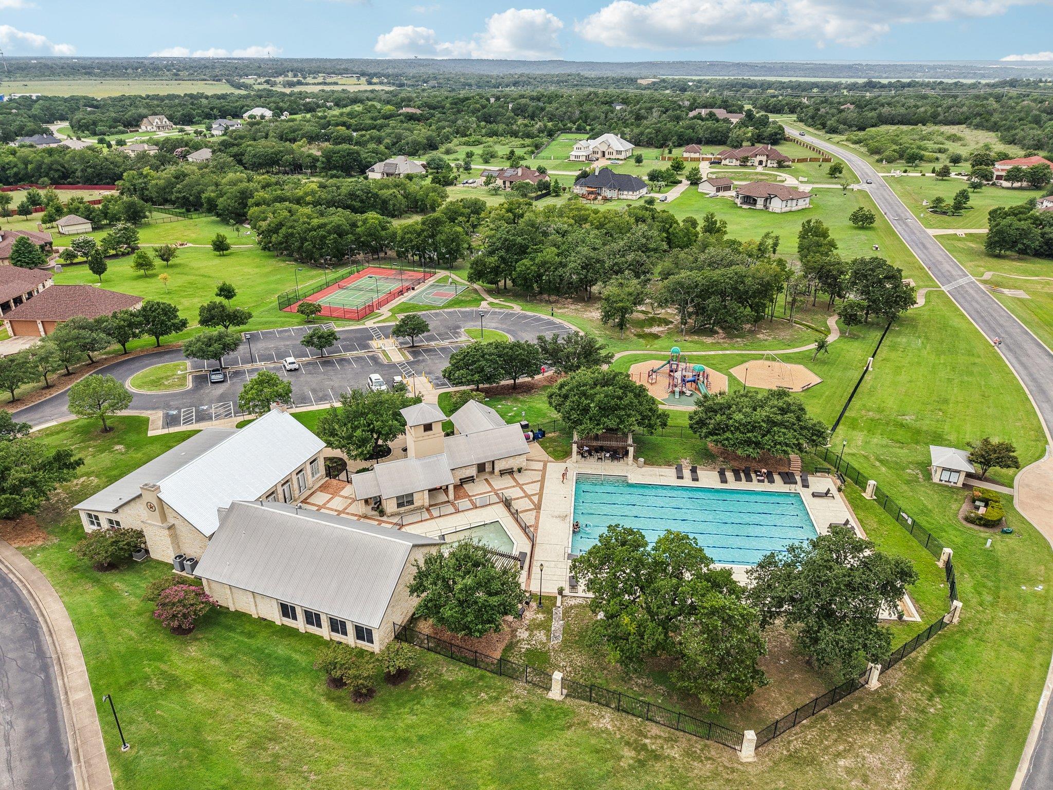 126 Spanish Trail Bastrop TX 78602