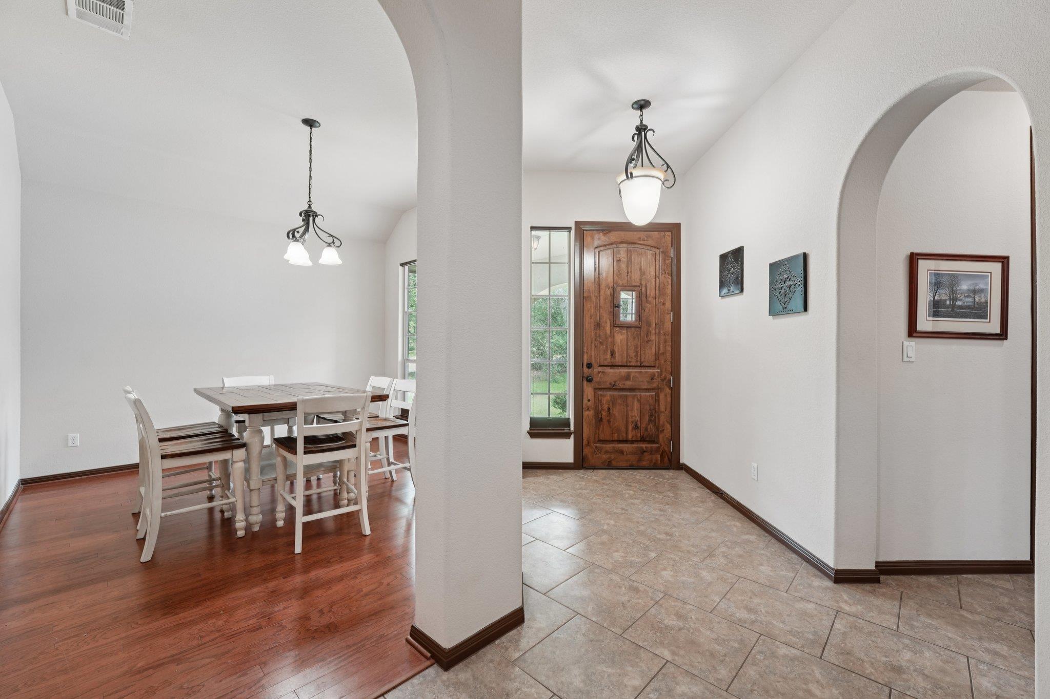 126 Spanish Trail Bastrop TX 78602