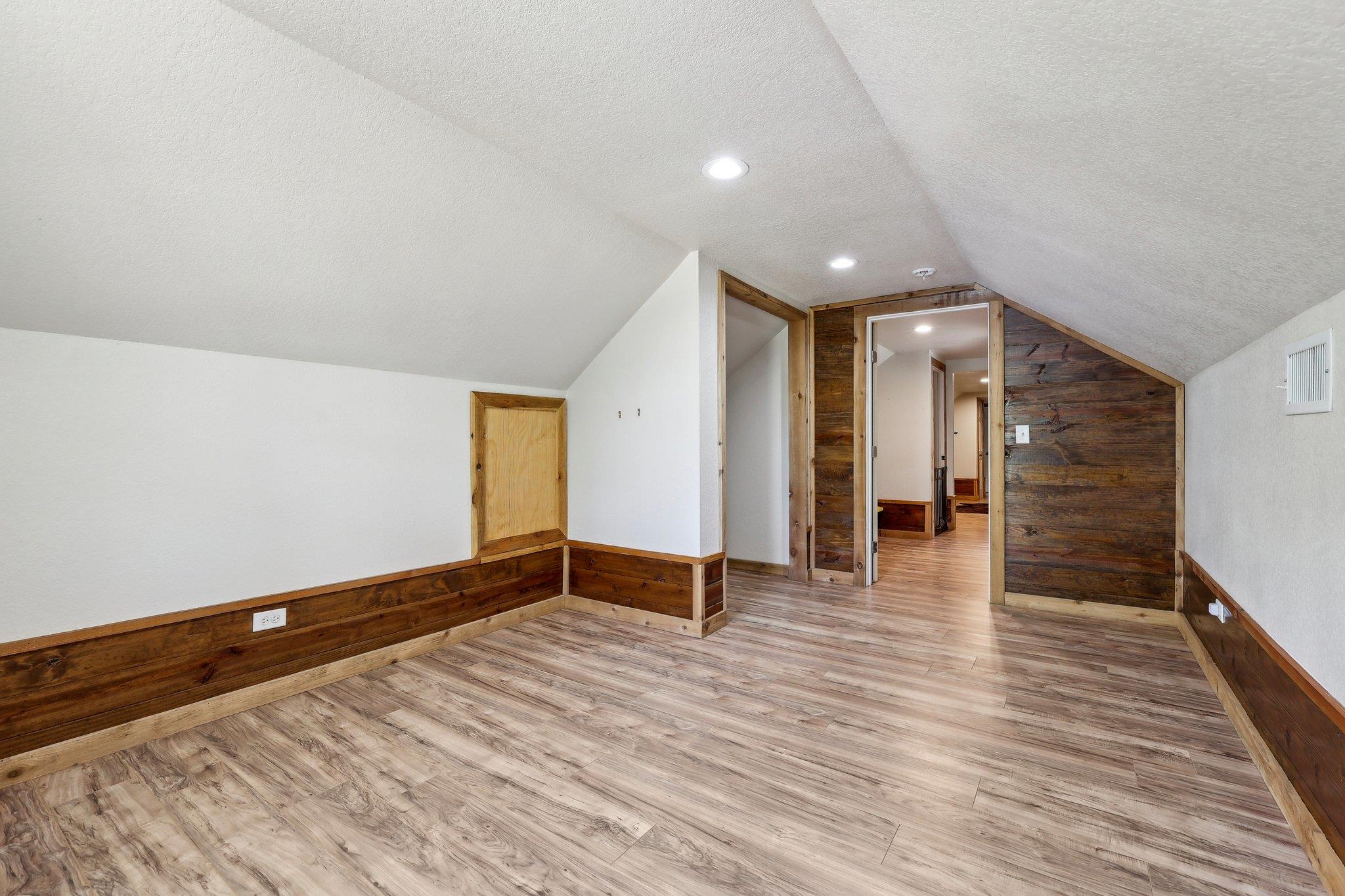1200 County Road 211 Giddings TX 78942