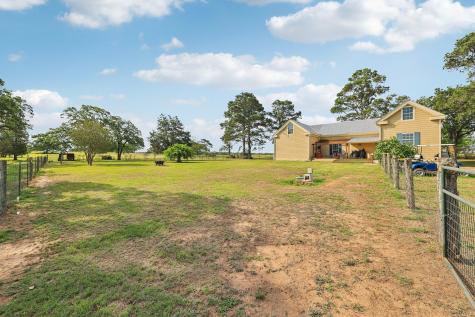 1200 County Road 211 Giddings TX 78942
