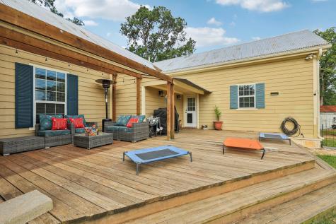1200 County Road 211 Giddings TX 78942