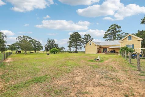 1200 County Road 211 Giddings TX 78942