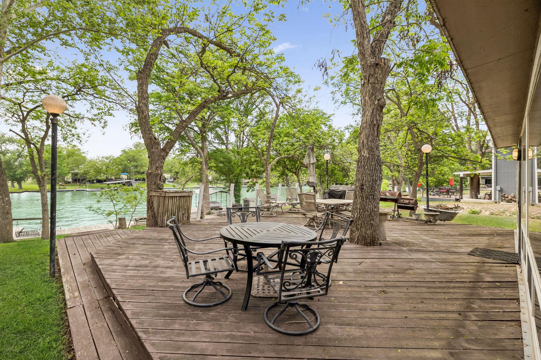 723 E Zipp Road New Braunfels TX 78130