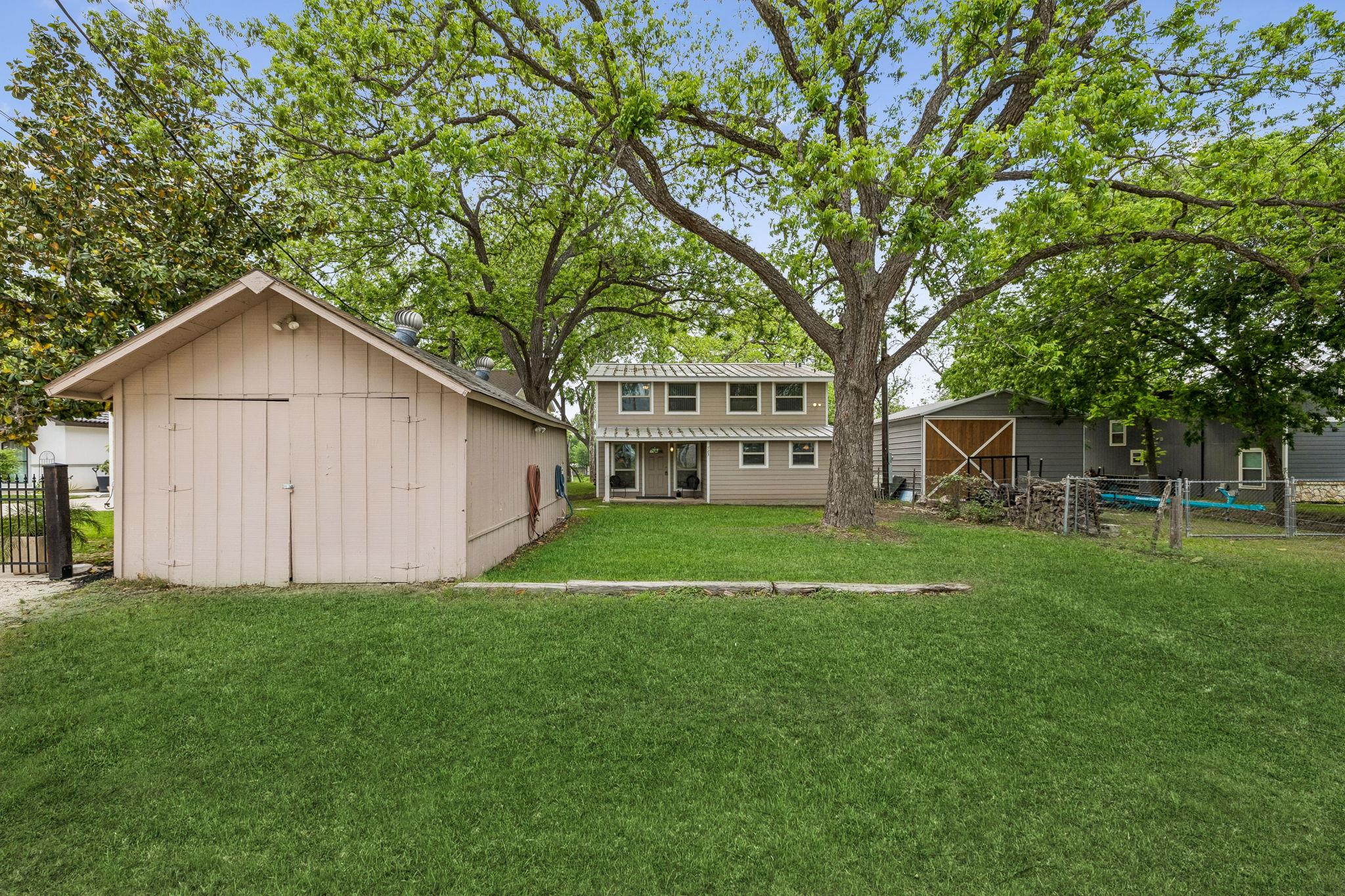 723 E Zipp Road New Braunfels TX 78130