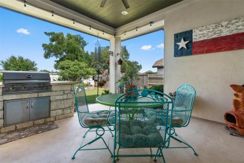 653 Coyote Creek Way Kyle TX 78640