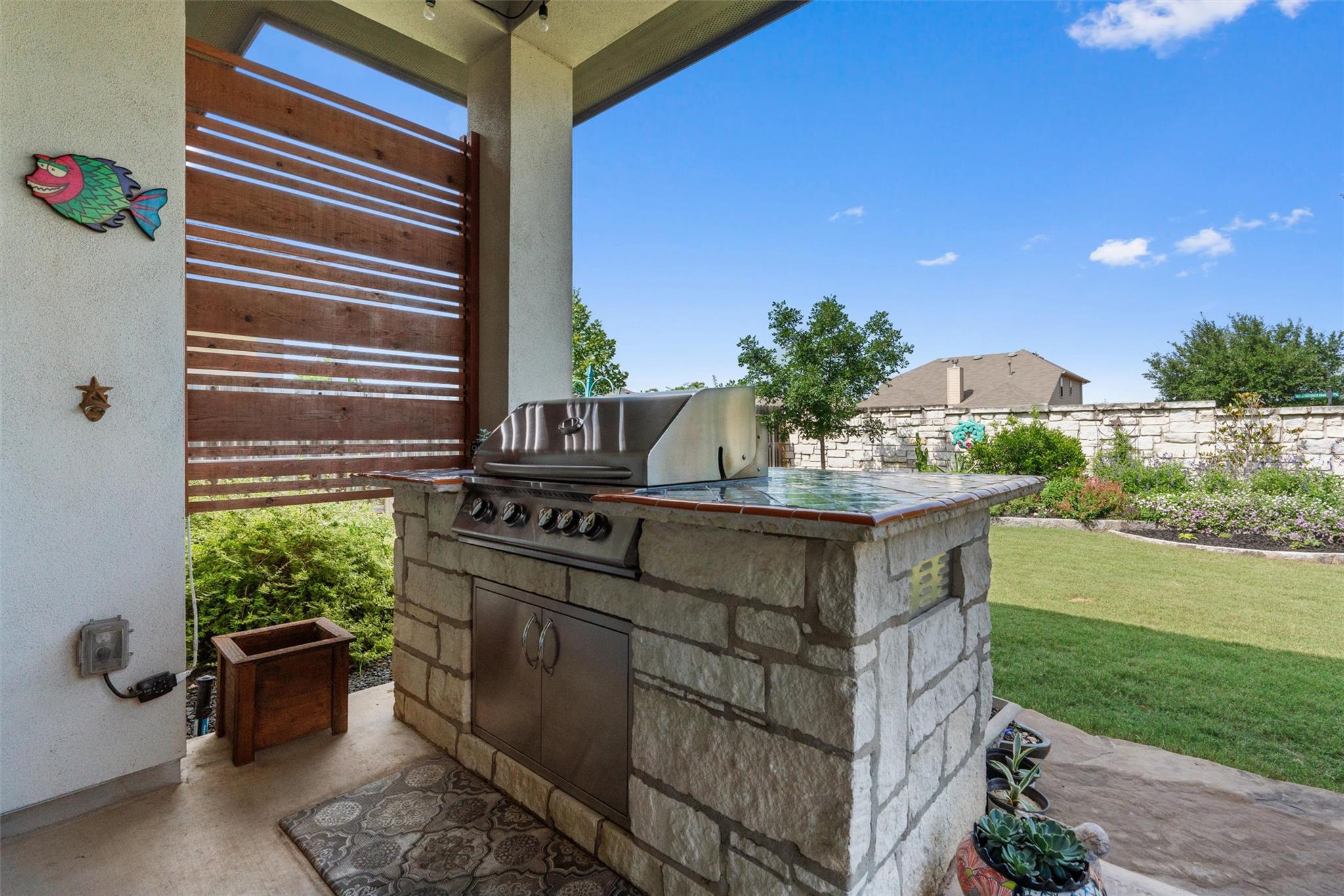 653 Coyote Creek Way Kyle TX 78640