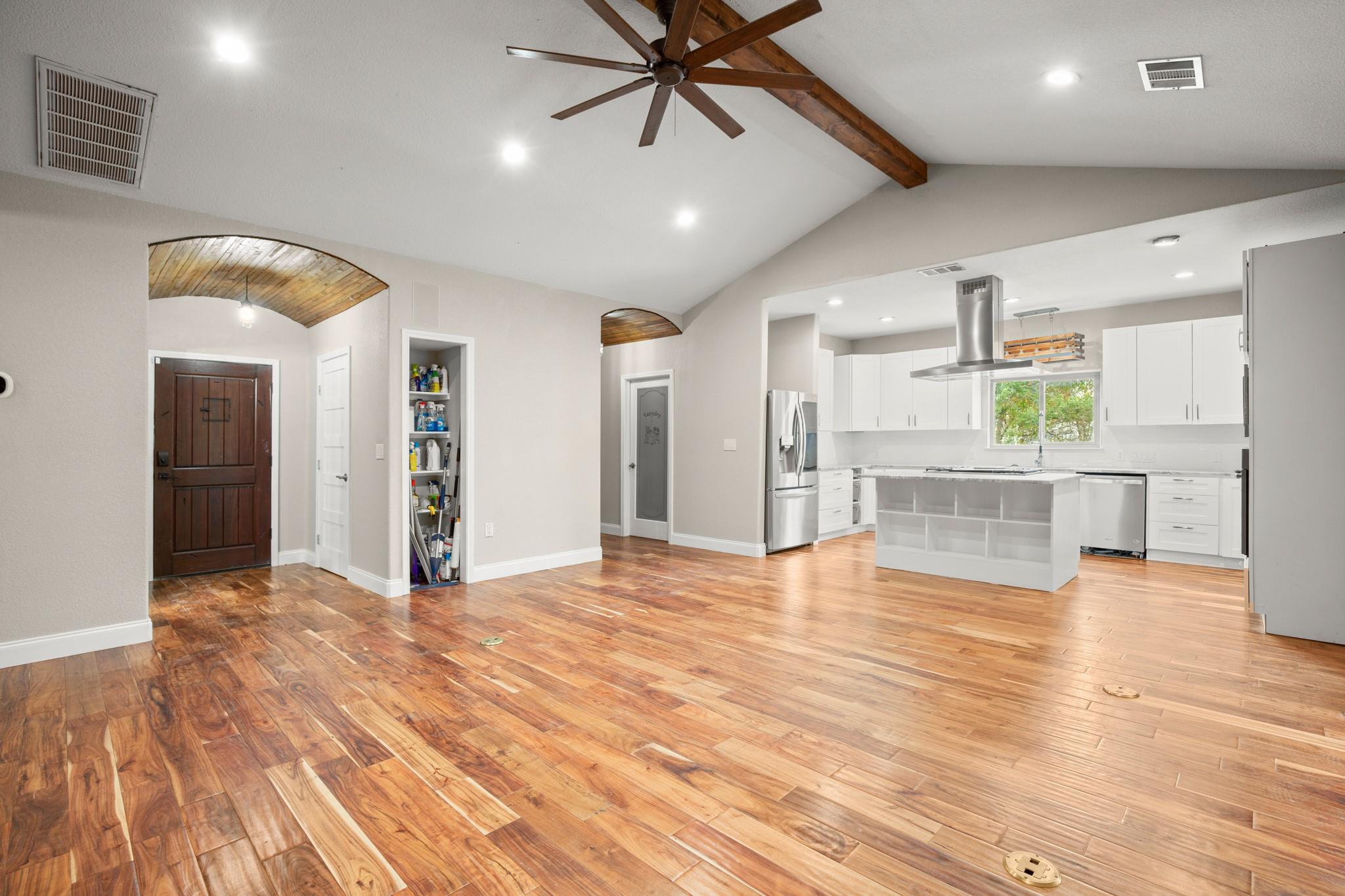 10204 Oak Grove Circle Austin TX 78736