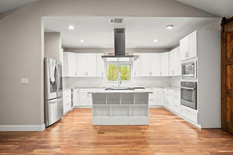 10204 Oak Grove Circle Austin TX 78736