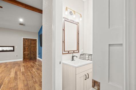 10204 Oak Grove Circle Austin TX 78736