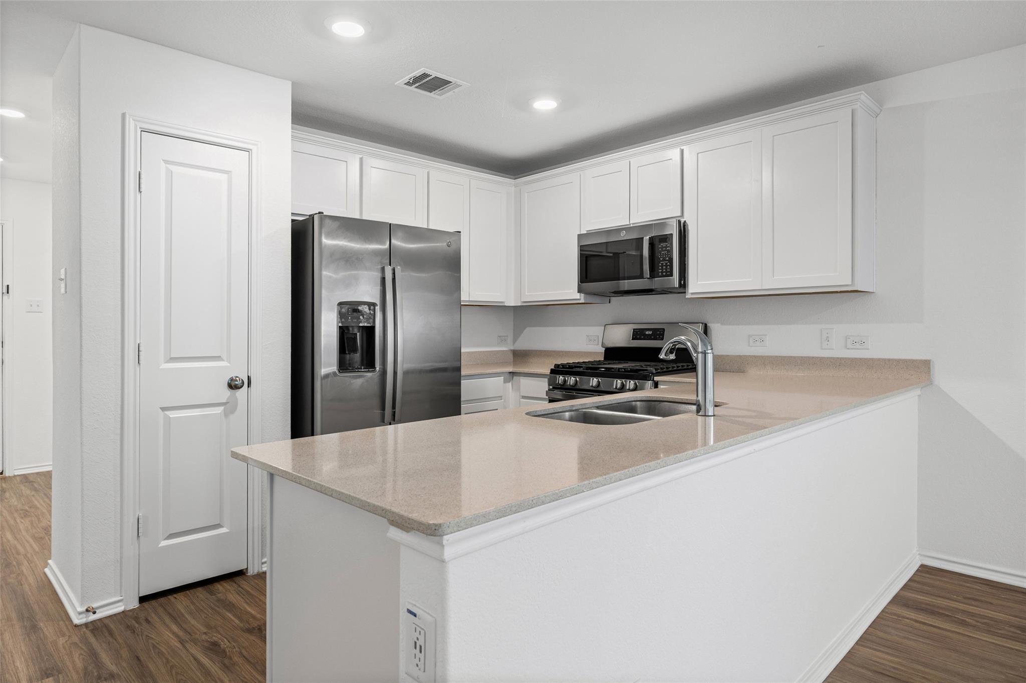 364 Gabbro Gardens Maxwell TX 78656